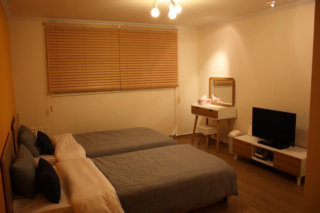 Moon Hostel Seoul Exterior photo